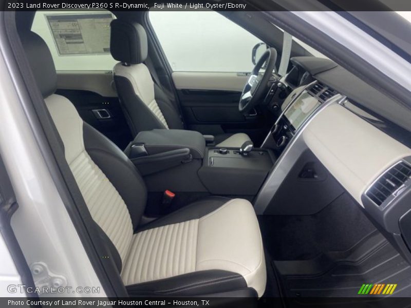 Front Seat of 2023 Discovery P360 S R-Dynamic