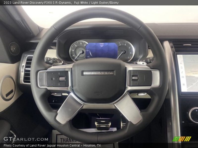  2023 Discovery P360 S R-Dynamic Steering Wheel