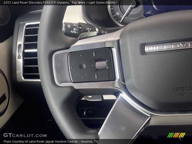  2023 Discovery P360 S R-Dynamic Steering Wheel