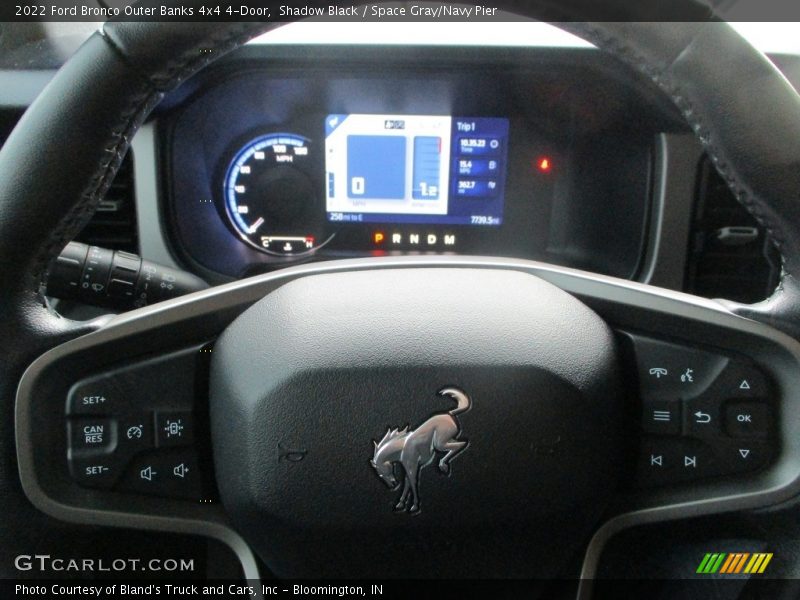  2022 Bronco Outer Banks 4x4 4-Door Steering Wheel