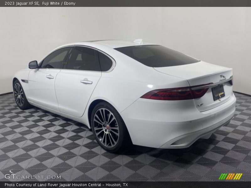Fuji White / Ebony 2023 Jaguar XF SE