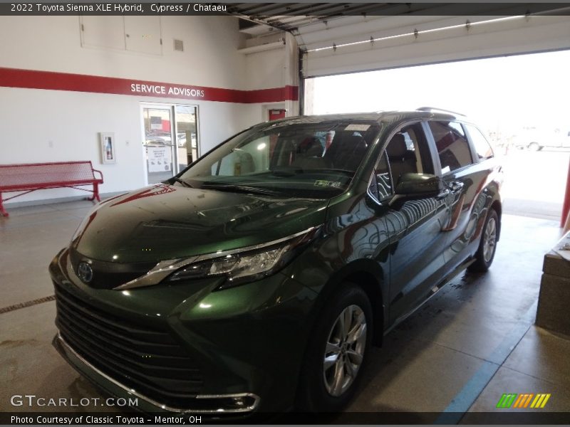 Cypress / Chataeu 2022 Toyota Sienna XLE Hybrid