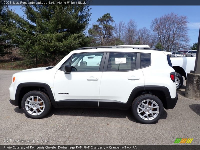 Alpine White / Black 2023 Jeep Renegade Latitude 4x4