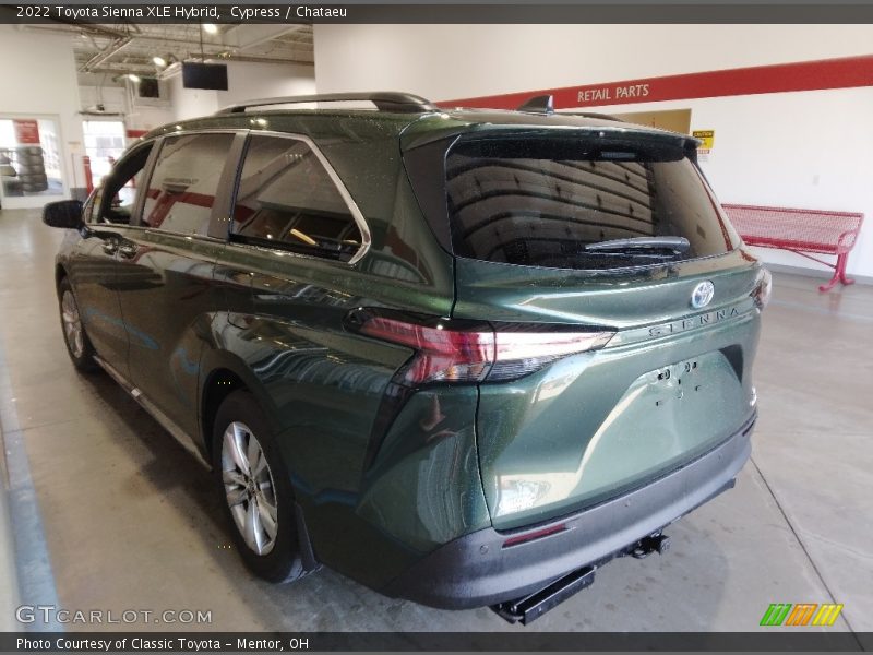 Cypress / Chataeu 2022 Toyota Sienna XLE Hybrid