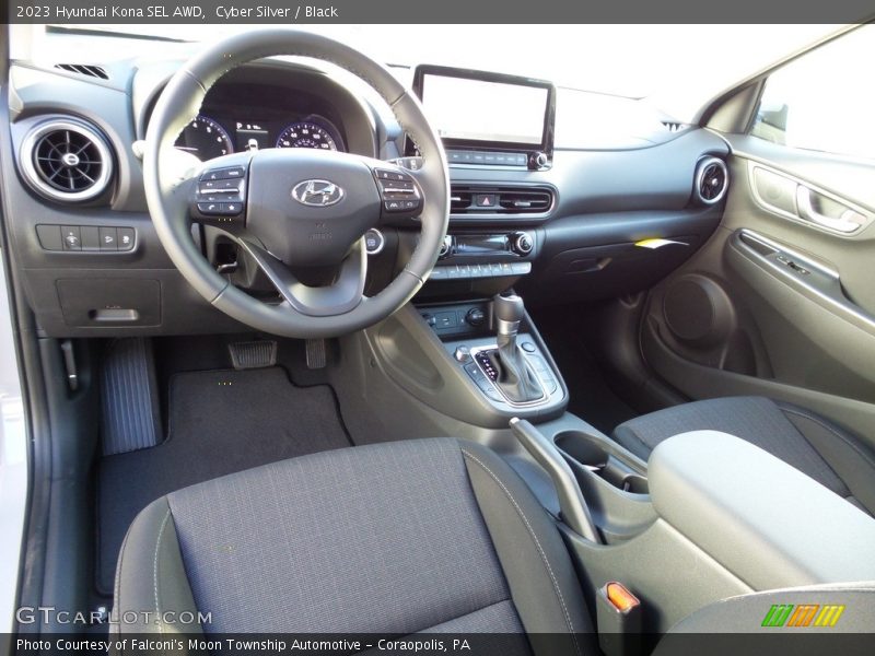 Cyber Silver / Black 2023 Hyundai Kona SEL AWD