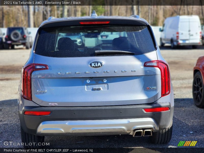 Everlasting Silver / Black 2021 Kia Telluride S AWD