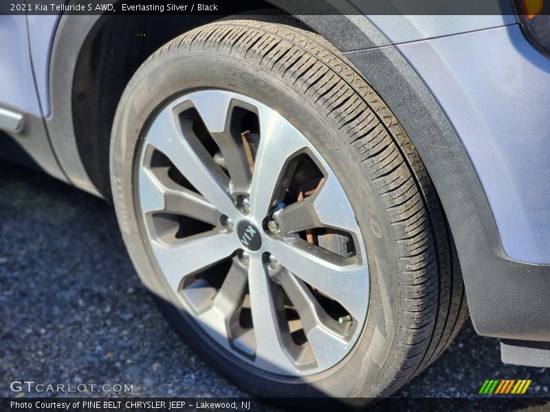 Everlasting Silver / Black 2021 Kia Telluride S AWD