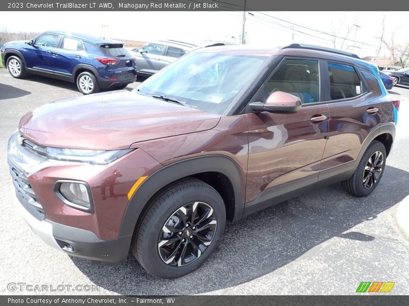Front 3/4 View of 2023 TrailBlazer LT AWD