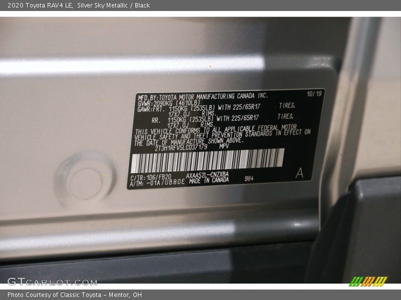 Silver Sky Metallic / Black 2020 Toyota RAV4 LE