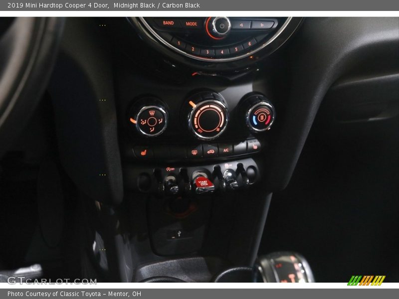 Midnight Black / Carbon Black 2019 Mini Hardtop Cooper 4 Door