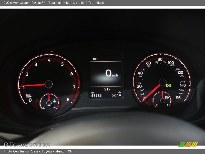 Tourmaline Blue Metallic / Titan Black 2020 Volkswagen Passat SE