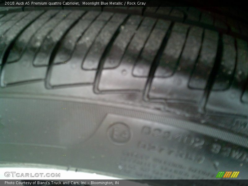 Moonlight Blue Metallic / Rock Gray 2018 Audi A5 Premium quattro Cabriolet