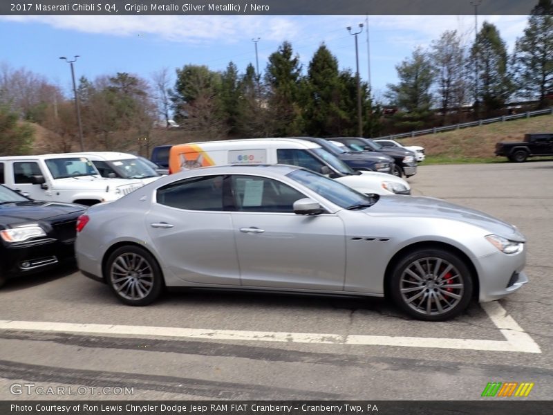  2017 Ghibli S Q4 Grigio Metallo (Silver Metallic)