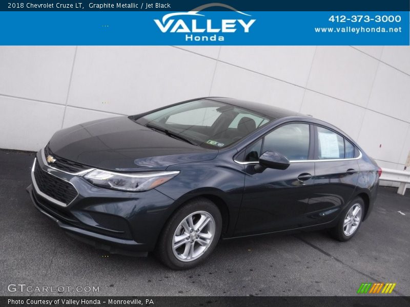 Graphite Metallic / Jet Black 2018 Chevrolet Cruze LT