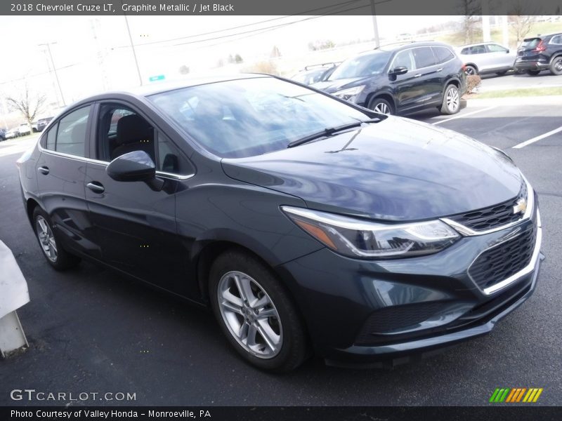 Graphite Metallic / Jet Black 2018 Chevrolet Cruze LT