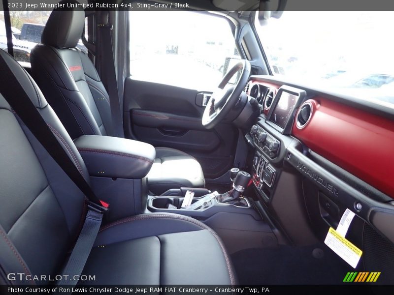Sting-Gray / Black 2023 Jeep Wrangler Unlimited Rubicon 4x4