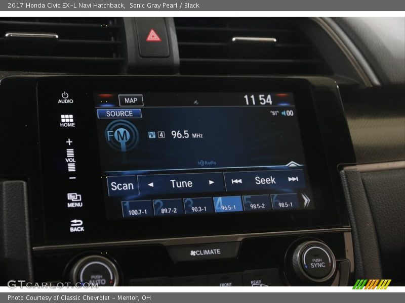 Sonic Gray Pearl / Black 2017 Honda Civic EX-L Navi Hatchback
