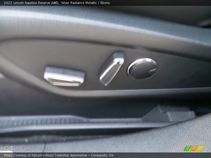 Silver Radiance Metallic / Ebony 2022 Lincoln Nautilus Reserve AWD