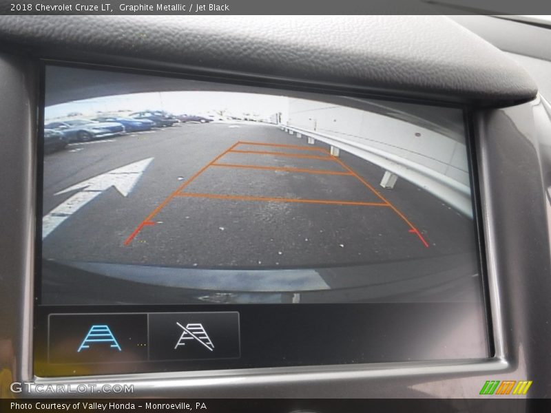 Graphite Metallic / Jet Black 2018 Chevrolet Cruze LT