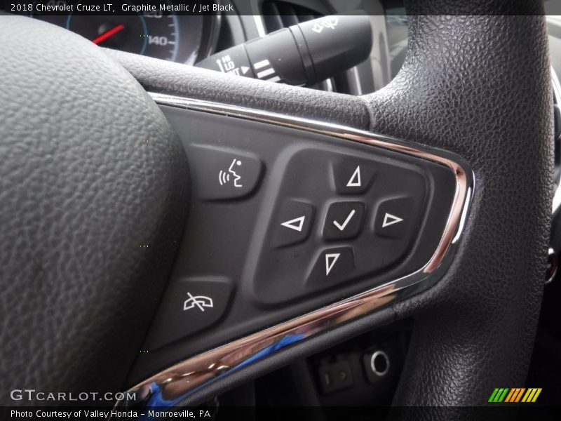 Graphite Metallic / Jet Black 2018 Chevrolet Cruze LT