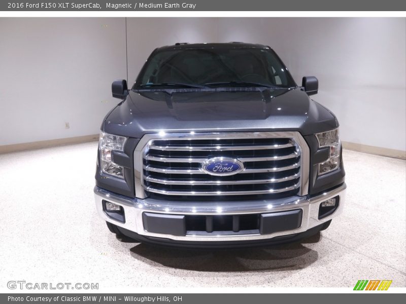 Magnetic / Medium Earth Gray 2016 Ford F150 XLT SuperCab