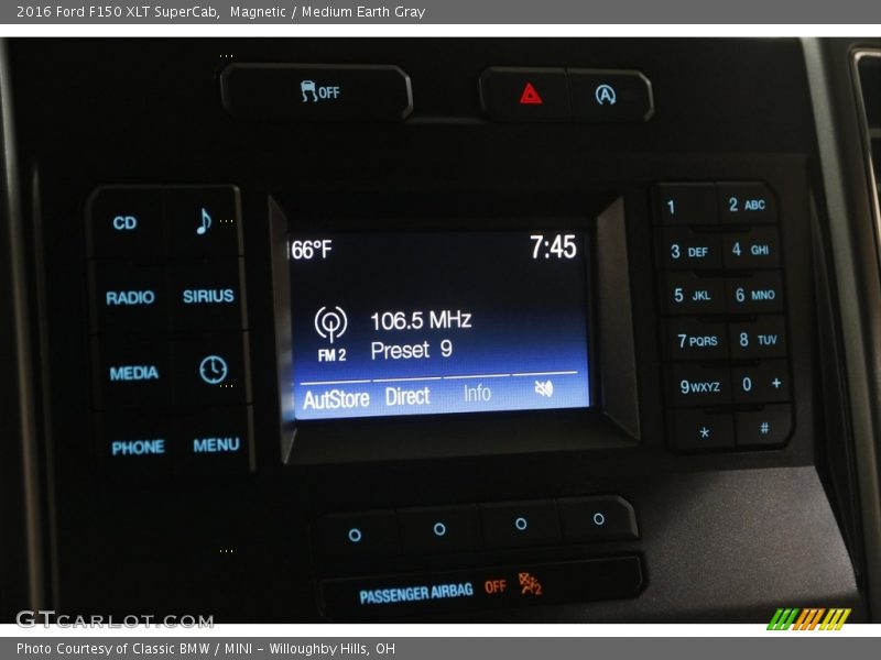 Magnetic / Medium Earth Gray 2016 Ford F150 XLT SuperCab