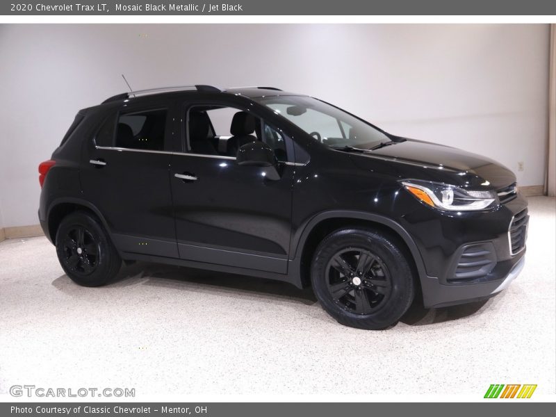 Mosaic Black Metallic / Jet Black 2020 Chevrolet Trax LT