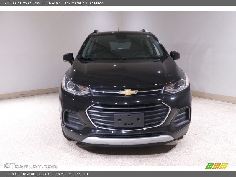 Mosaic Black Metallic / Jet Black 2020 Chevrolet Trax LT