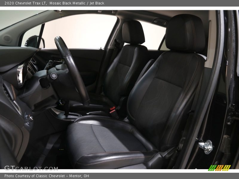 Mosaic Black Metallic / Jet Black 2020 Chevrolet Trax LT