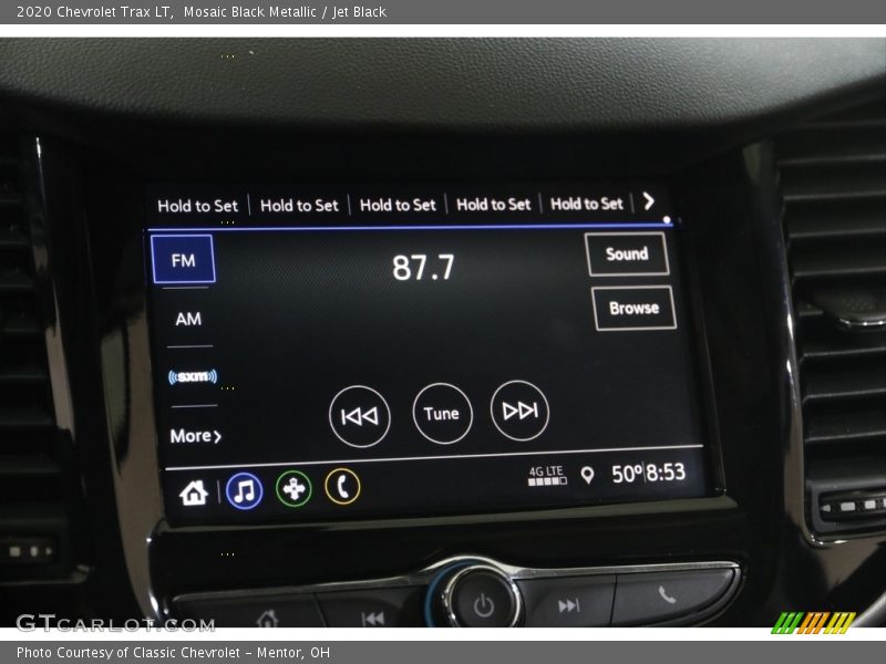 Mosaic Black Metallic / Jet Black 2020 Chevrolet Trax LT