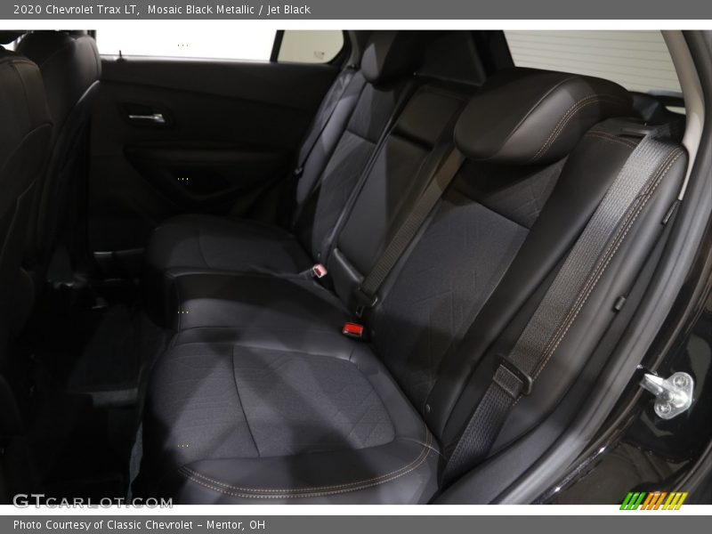 Mosaic Black Metallic / Jet Black 2020 Chevrolet Trax LT
