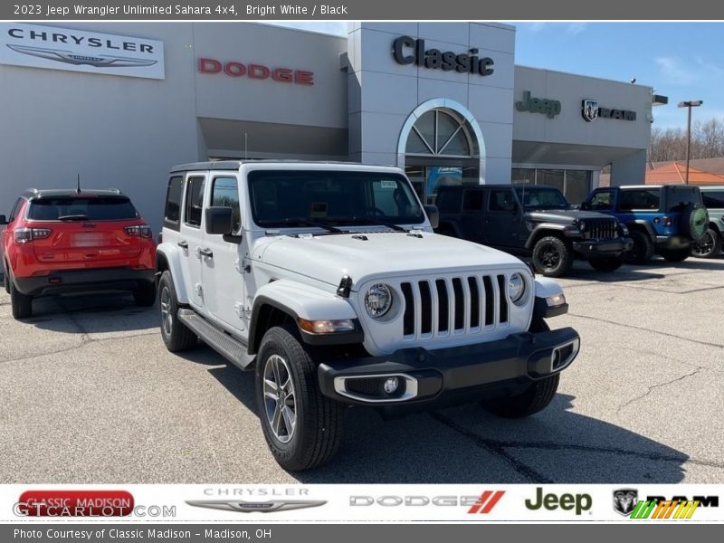 Bright White / Black 2023 Jeep Wrangler Unlimited Sahara 4x4