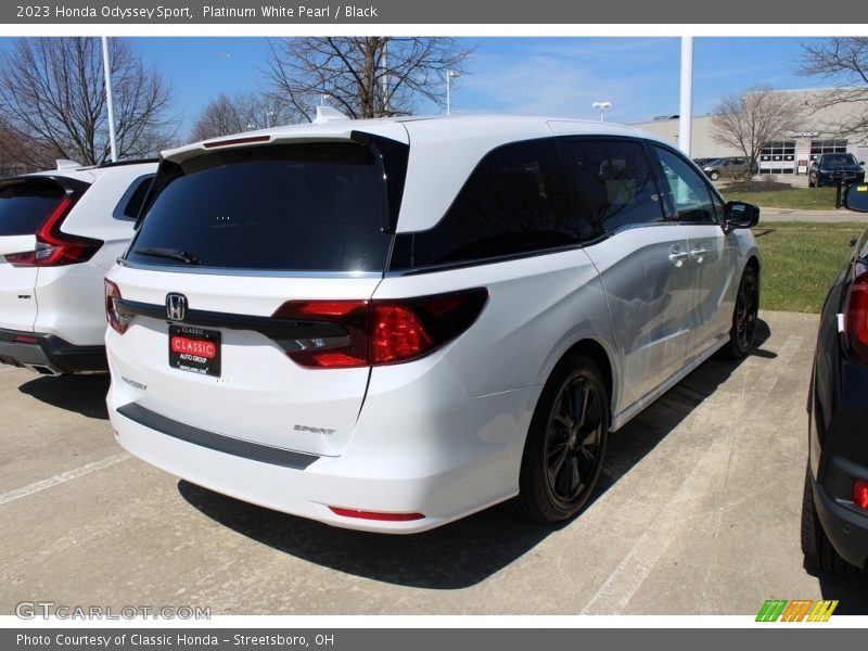 Platinum White Pearl / Black 2023 Honda Odyssey Sport