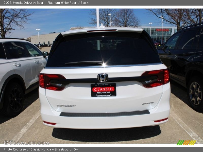 Platinum White Pearl / Black 2023 Honda Odyssey Sport