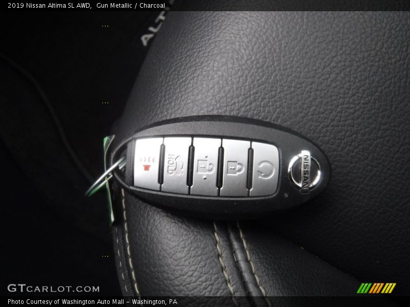 Keys of 2019 Altima SL AWD