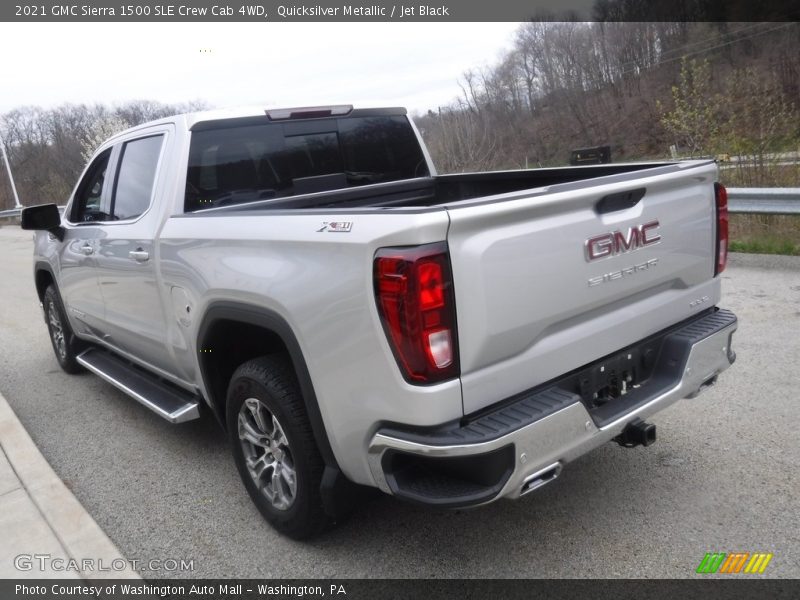 Quicksilver Metallic / Jet Black 2021 GMC Sierra 1500 SLE Crew Cab 4WD