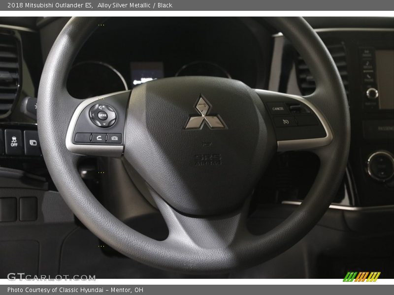 Alloy Silver Metallic / Black 2018 Mitsubishi Outlander ES