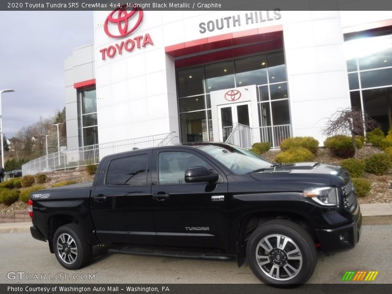 Midnight Black Metallic / Graphite 2020 Toyota Tundra SR5 CrewMax 4x4