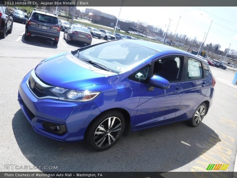 Front 3/4 View of 2019 Fit EX