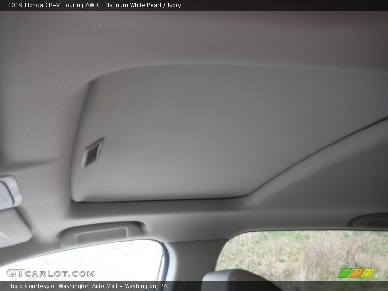 Platinum White Pearl / Ivory 2019 Honda CR-V Touring AWD