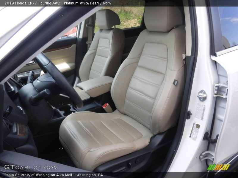 Platinum White Pearl / Ivory 2019 Honda CR-V Touring AWD