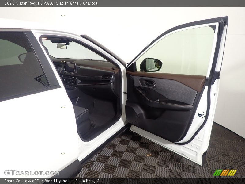 Glacier White / Charcoal 2021 Nissan Rogue S AWD