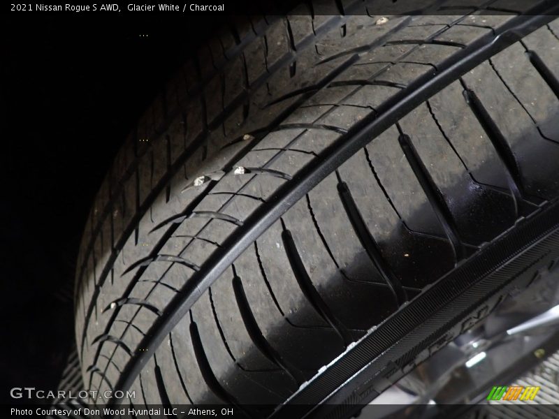 Glacier White / Charcoal 2021 Nissan Rogue S AWD