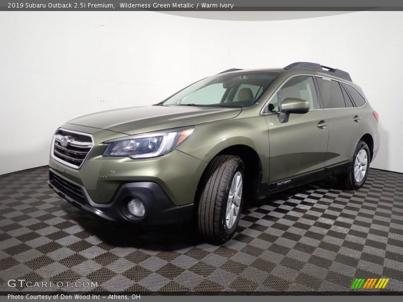 Wilderness Green Metallic / Warm Ivory 2019 Subaru Outback 2.5i Premium