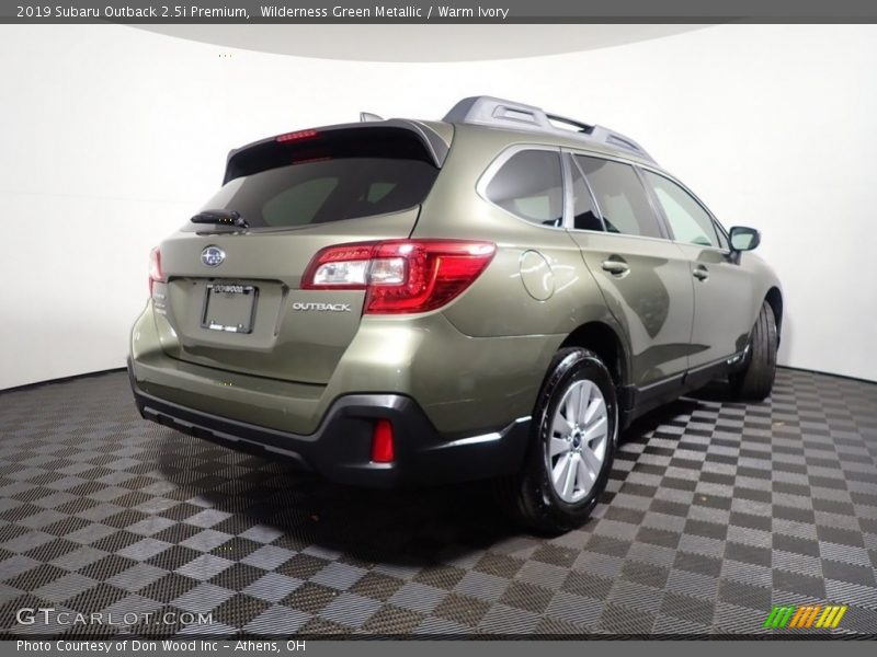 Wilderness Green Metallic / Warm Ivory 2019 Subaru Outback 2.5i Premium