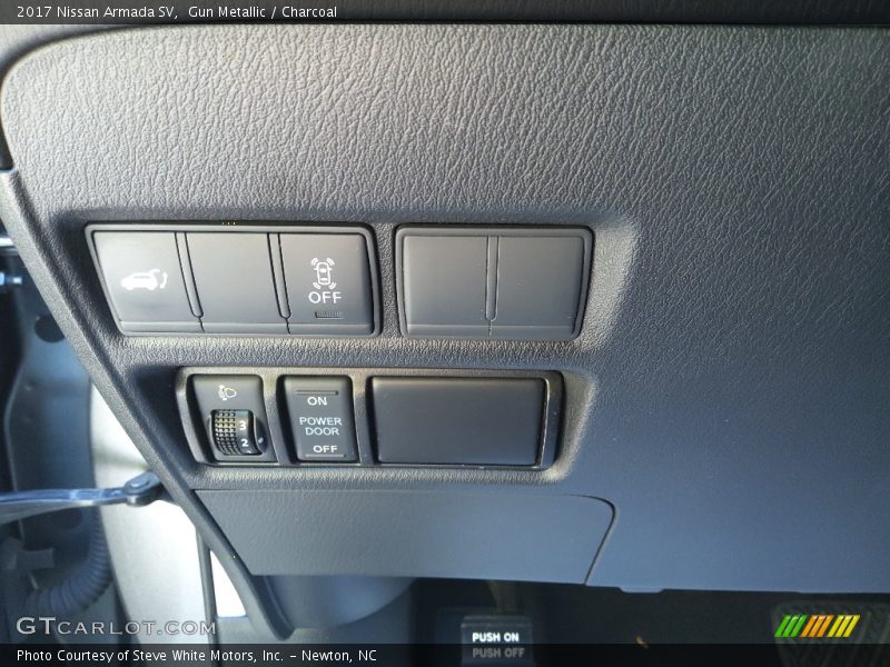 Controls of 2017 Armada SV