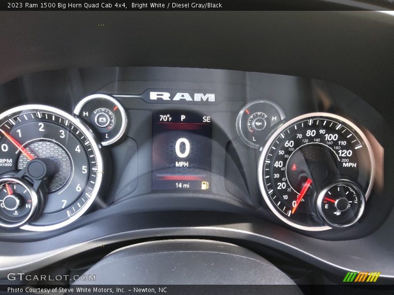  2023 1500 Big Horn Quad Cab 4x4 Big Horn Quad Cab 4x4 Gauges
