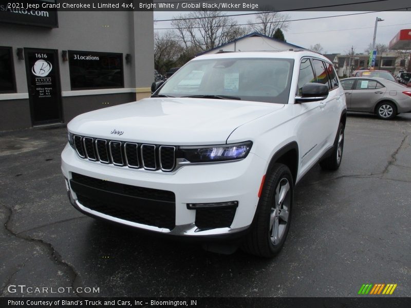 Bright White / Global Black/Wicker Beige 2021 Jeep Grand Cherokee L Limited 4x4