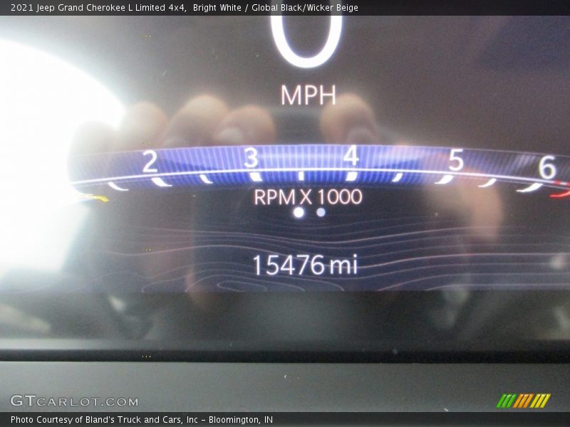 Bright White / Global Black/Wicker Beige 2021 Jeep Grand Cherokee L Limited 4x4