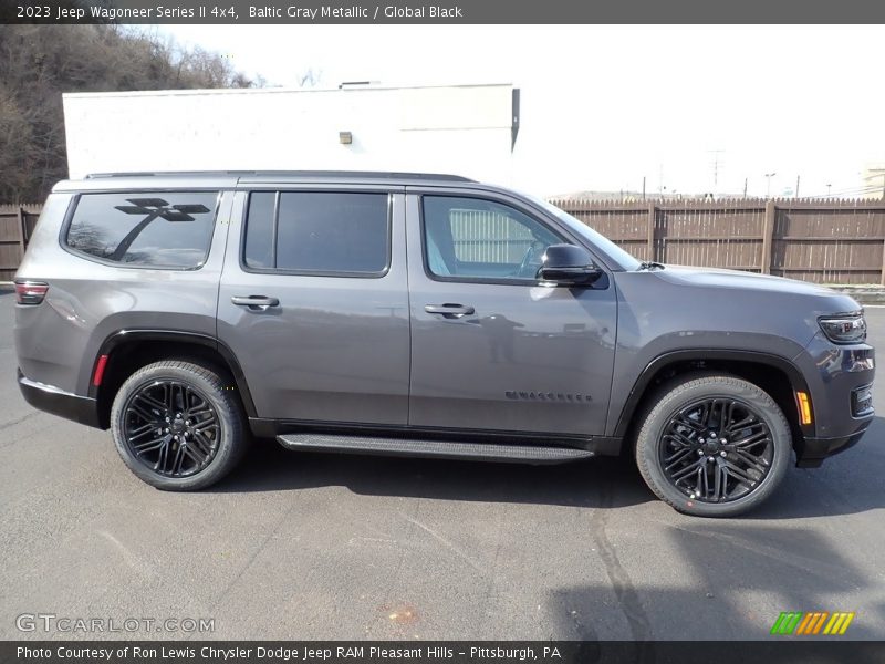 Baltic Gray Metallic / Global Black 2023 Jeep Wagoneer Series II 4x4